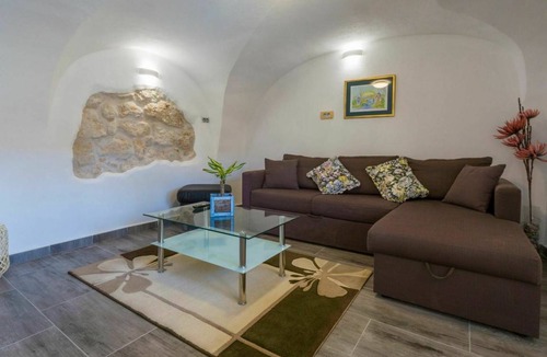 Grizane House | 101 m² House ∙ 3 bedrooms ∙ 8 guests