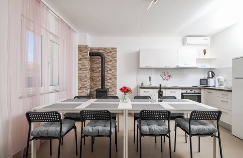 Ljubac Apartment | 103 m² Apartment ∙ 3 bedrooms ∙ 8 guests