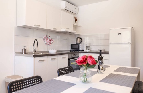Ljubac Apartment | 103 m² Apartment ∙ 3 bedrooms ∙ 8 guests