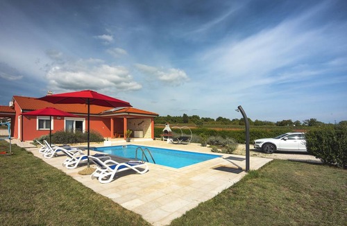 Rebici House | 110 m² House ∙ 3 bedrooms ∙ 7 guests