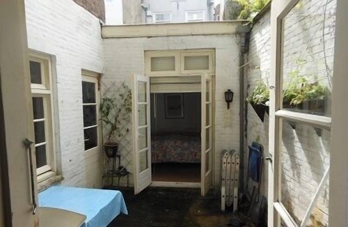 Grachtengordel-West Apartment | 110 Sq Meter Ground Floor Apartment in Jordaan