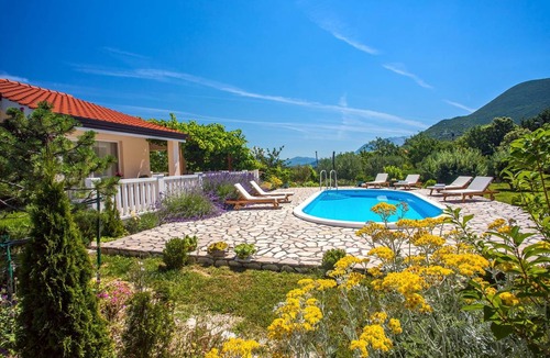 Kucice Villa | 112 m² Villa ∙ 3 bedrooms ∙ 6 guests
