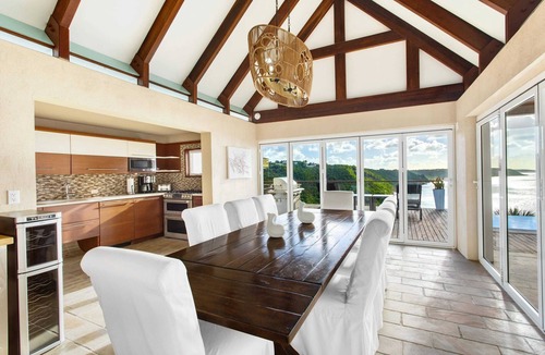 The Valley Villa | 12 BR Neighboring Villas W/Views & Concierge