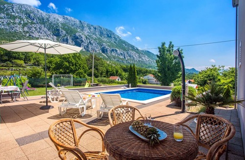 Gata Apartment | 120 m² Apartment ∙ 3 bedrooms ∙ 10 guests