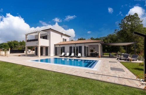 Paradiz Villa | 124 m² Villa ∙ 3 bedrooms ∙ 8 guests