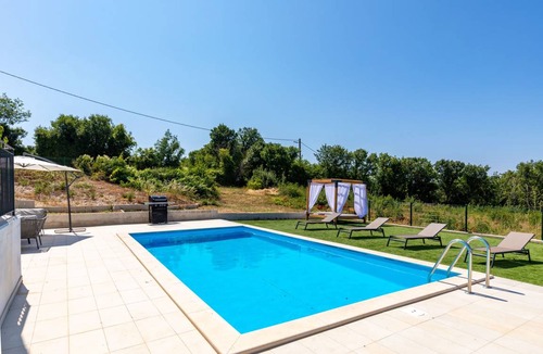 Diminici Villa | 129 m² Villa ∙ 4 bedrooms ∙ 8 guests