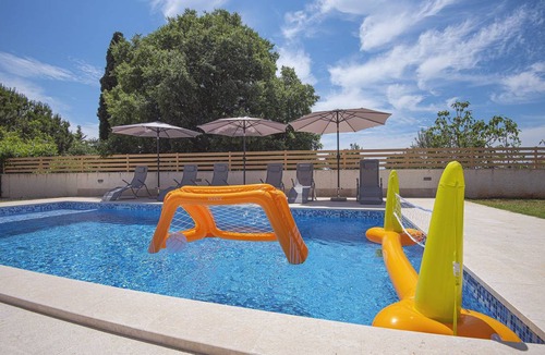 Divsici House | 170 m² House ∙ 3 bedrooms ∙ 8 guests