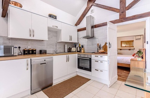 Chippenham Cottage | 2 Bed in Chippenham (oc-77333)