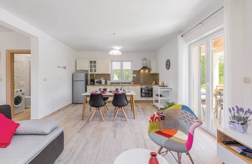 Brgod House | 2 bedroom accommodation in Trget