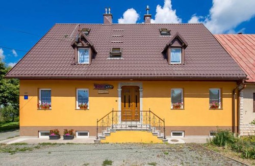 Vrata Apartment | 2 bedroom accommodation in Fuzine