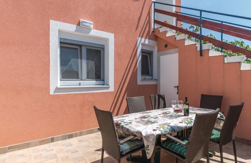 Mali Vareski Apartment | 2 bedroom accommodation in Peruski