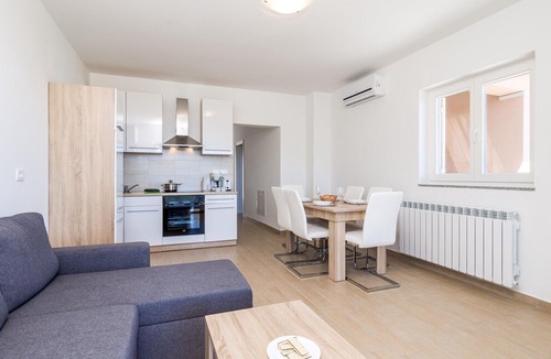 Opatija Apartment | 2 bedroom accommodation in Icici