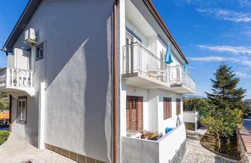 Banjol Apartment | 2 bedroom accommodation in Rab