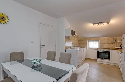 Veli Losinj Apartment | 2 bedroom nice apartment in Veli Losinj