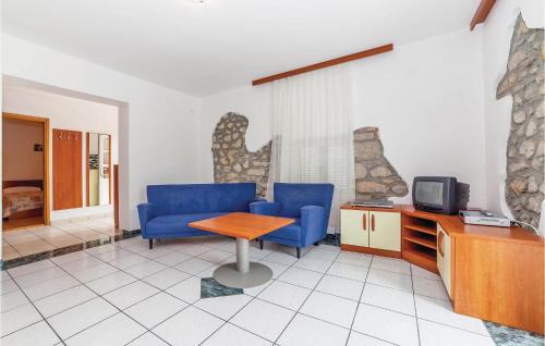 Grizane Apartment | 2 Bedroom Nice Apartment In Grizane