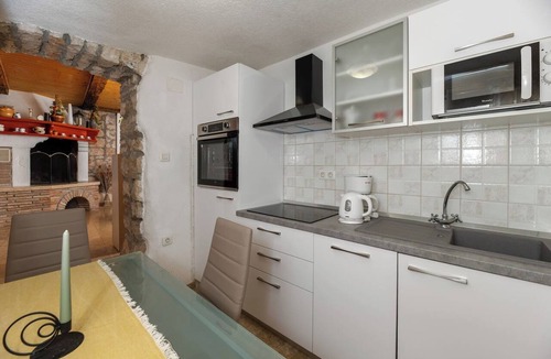Nedescina House | 2 Cottage Houses 3 bedrooms & private pool