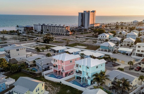 Fort Myers Beach House | 2 New Luxury Beach Homes Sleep 20+ Dual Pools & Spas Prime Location Steps to Times Square & Sand
