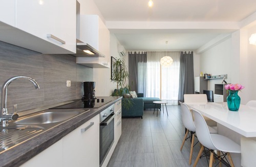 Duga Luka Apartment | 209 Sea Side 2 Bedrooms Holiday Apartment seaview