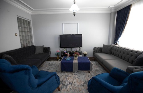 Sultanahmet Apartment | 2BR-1LR LARGE FAMILY HOME 5 MIN WALK TO CITY CENTEr