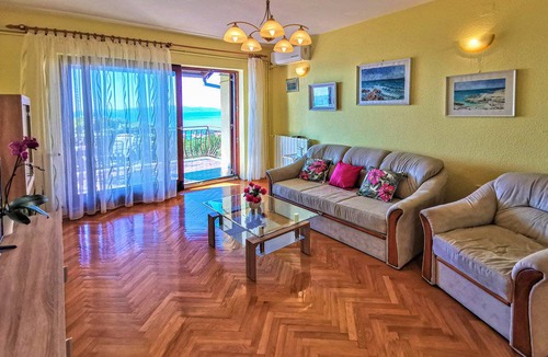 Pobri House | 3 bedroom accommodation in Matulji