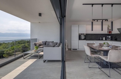 Zurkovo Apartment | 3 bedroom cozy apartment in Kostrena