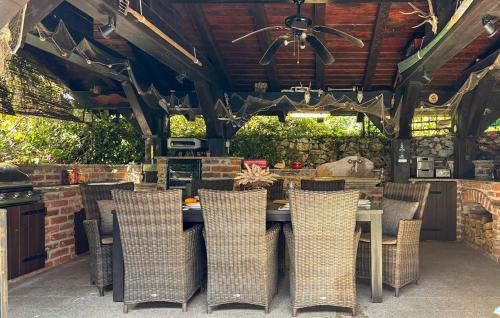 Bakar House | 3 Bedroom Gorgeous Home In Krasica