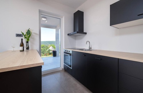 Trget House | 3 bedroom luxurious home in Labin