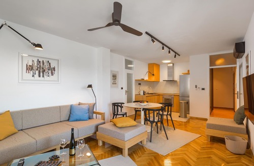 Omis Apartment | 3 bedroom nice apartment in Omis