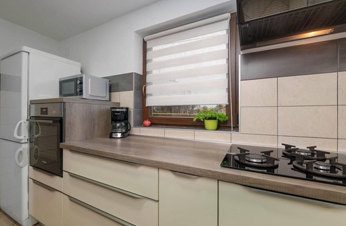 Muntic House | 3 Bedroom Villa in Pula