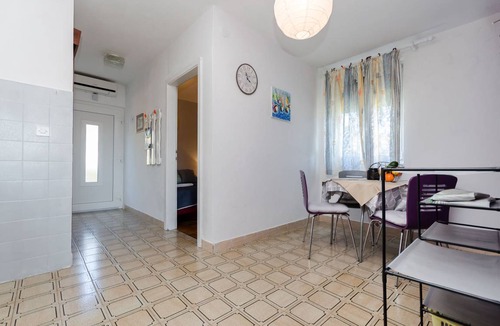 Supetarska Draga Apartment | 30 m² Apartment ∙ 2 bedrooms ∙ 4 guests