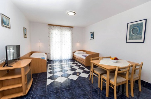 Jadranovo Apartment | 30 m² Studio flat ∙ 1 bedroom ∙ 2 guests