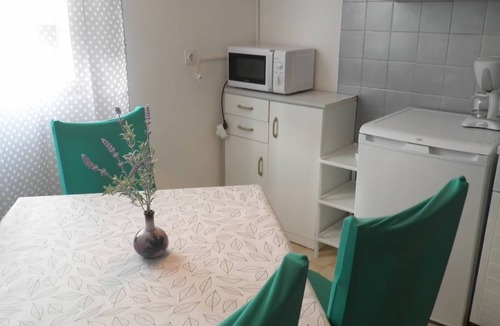 Supetarska Draga Apartment | 32 m² Apartment ∙ 2 bedrooms ∙ 4 guests