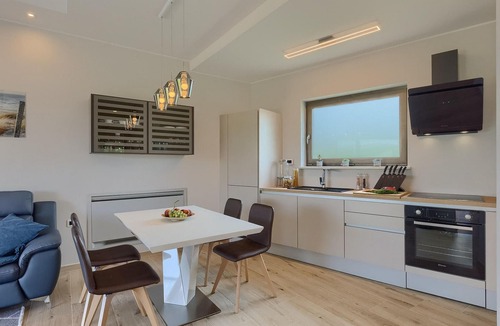 Lindar House | 4 bedroom accommodation in Pazin