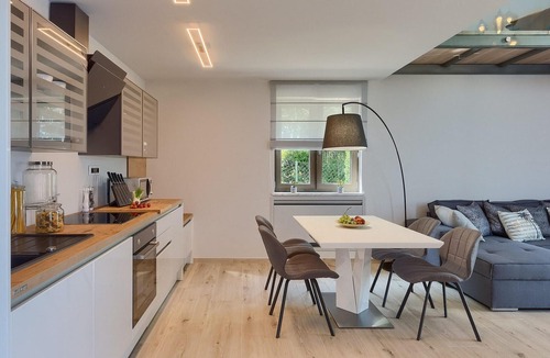 Lindar House | 4 bedroom accommodation in Pazin