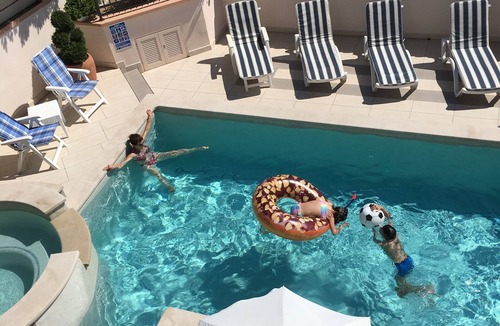 Vinkuran Apartment | 4* Luxury - El Vista apartment - Pool - Jacuzzi - BBQ (u 4) - sleeps 4