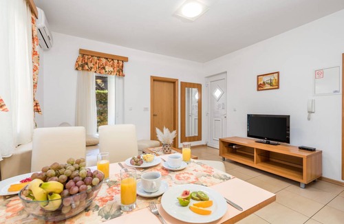 Rab Apartment | 40 m² Apartment ∙ 1 bedroom ∙ 4 guests