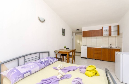 Stomorska Apartment | 40 m² Apartment ∙ 2 guests