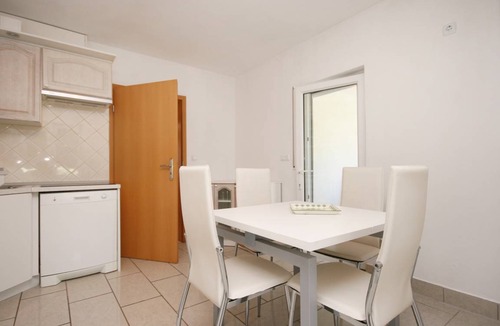 Pinezici Apartment | 45 m² Apartment ∙ 2 bedrooms ∙ 5 guests