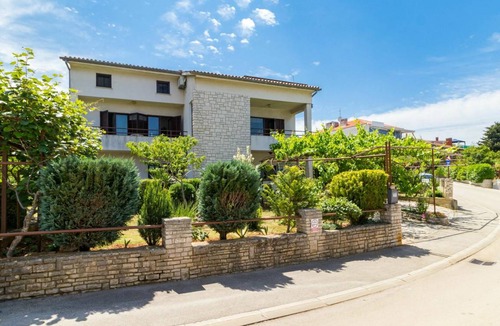 Pjescana Uvala Apartment | 48 m² Apartment ∙ 2 bedrooms ∙ 4 guests