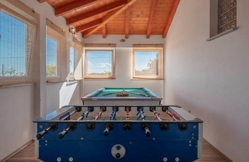 Mali Vareski House | 5 bedroom accommodation in Peruski