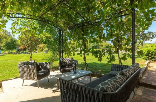 Makovci House | 5 bedroom accommodation in Groznjan