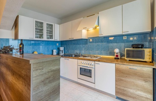 Medulin Apartment | 5 bedroom lovely apartment in Medulin