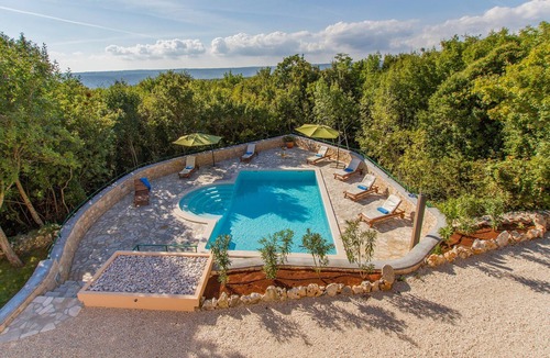 Stanisovi House | 5 bedroom lovely home in Koromacno