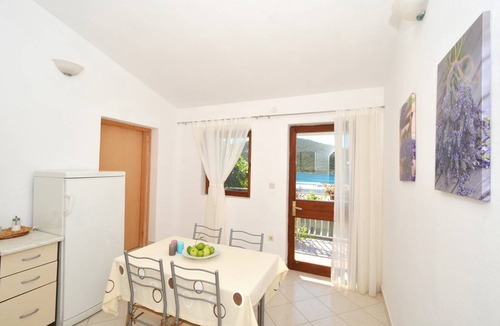 Vinisce Apartment | 50 m² Apartment ∙ 2 bedrooms ∙ 5 guests