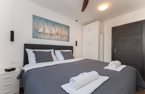 Silo Apartment | 50 m² Apartment ∙ 2 bedrooms ∙ 5 guests