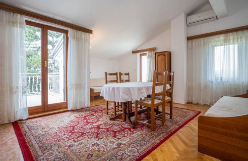 Jadranovo Apartment | 51 m² Apartment ∙ 1 bedroom ∙ 4 guests