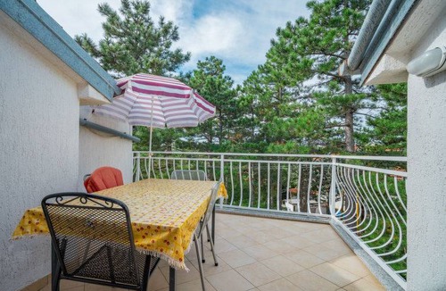 Jadranovo Apartment | 51 m² Apartment ∙ 1 bedroom ∙ 4 guests