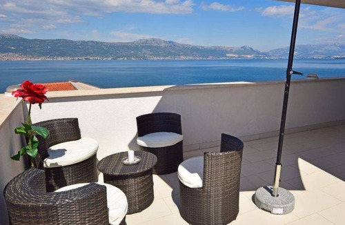 Municipality of Trogir Apartment | 55 m² Apartment ∙ 2 bedrooms ∙ 4 guests