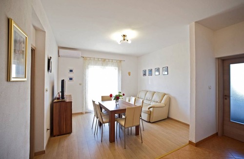 Gornje Selo Apartment | 56 m² Apartment ∙ 2 bedrooms ∙ 6 guests