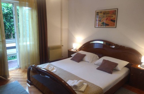 Pag Apartment | 63 m² Apartment ∙ 2 bedrooms ∙ 4 guests